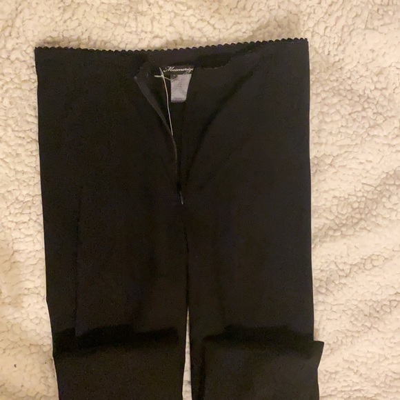 Capris - Picture 5 of 6